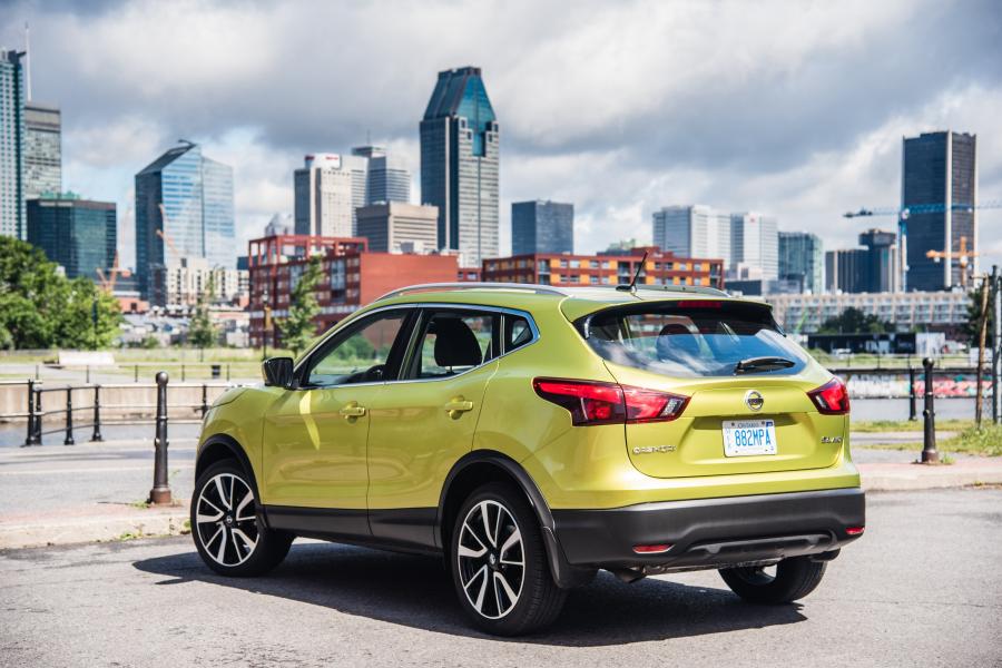 Nissan Qashqai 2017 года  (CA) (фото 3 из 20)